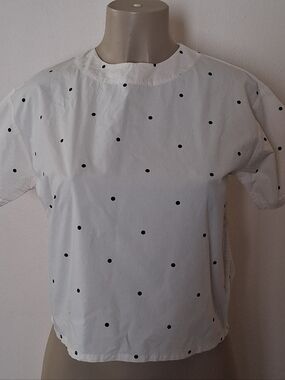 Shi Wan Dou Polka Dot Poplin Top Off White/Cream Small Korean Fashion